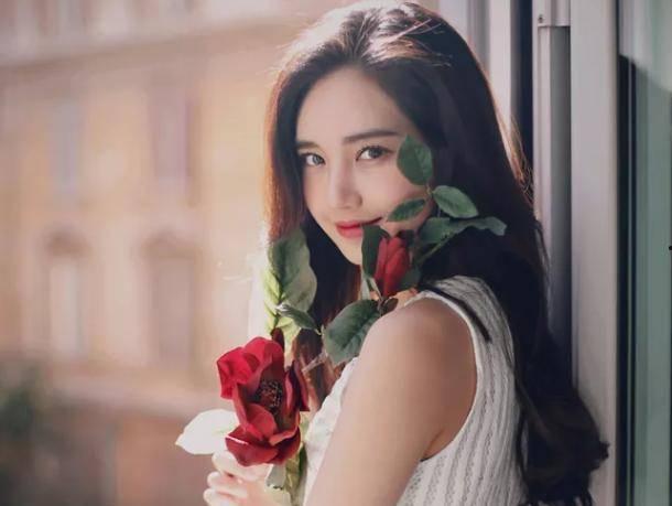 女主在娱乐圈吃瓜文推荐,女主深度解析热门吃瓜文